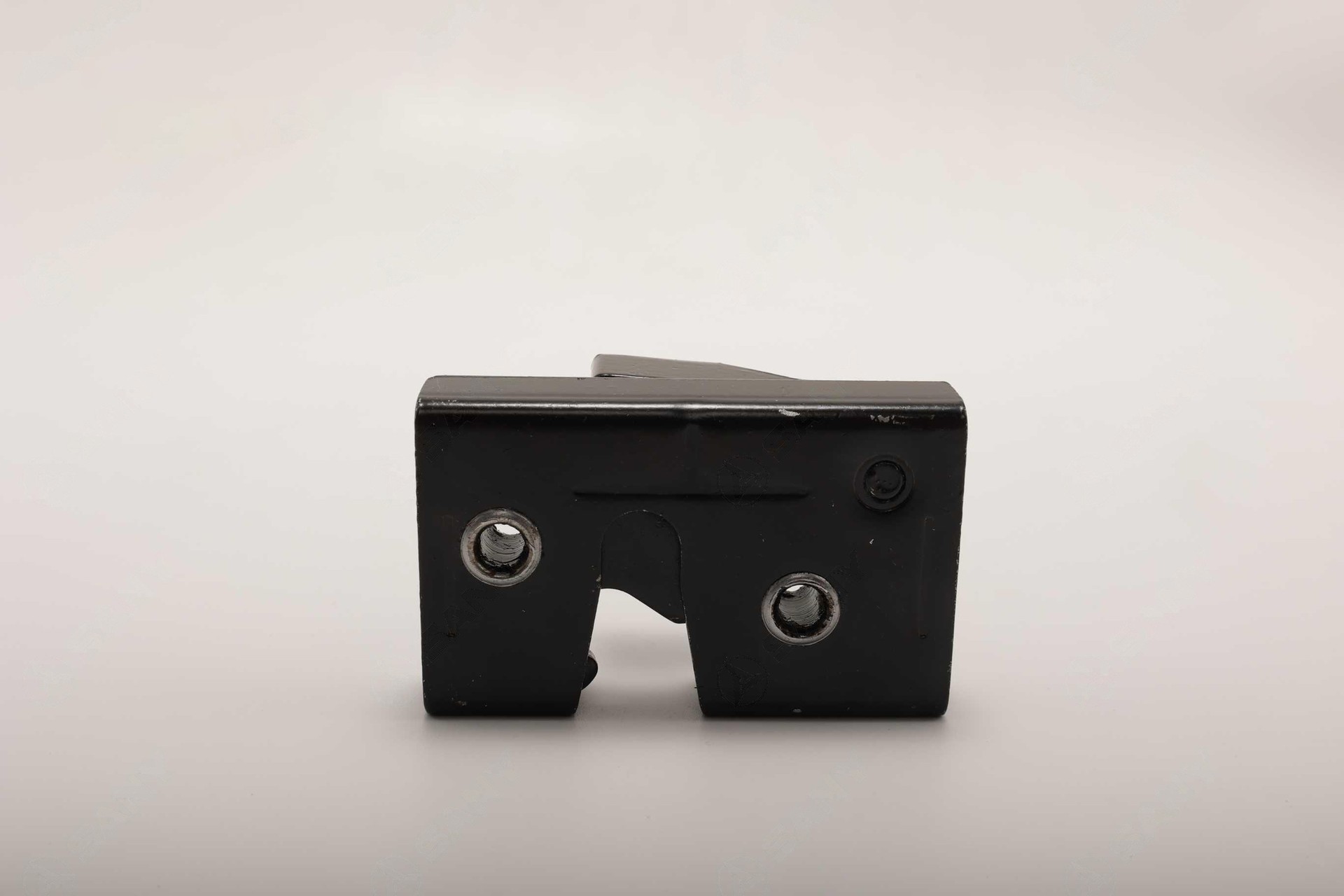 130904000016A004 Замок Sany