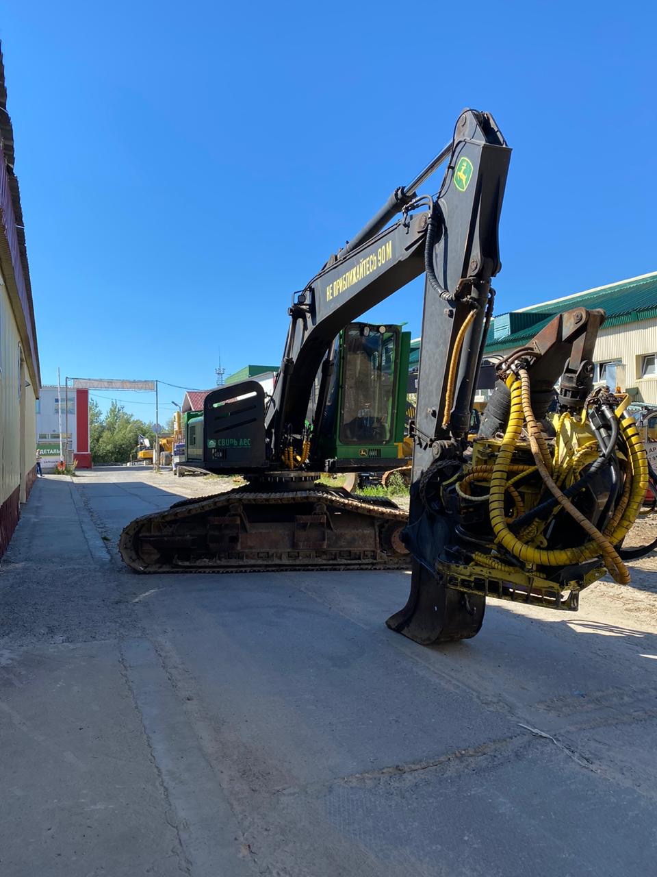 JOHN DEERE лесопогрузчик гусеничный 2054_0