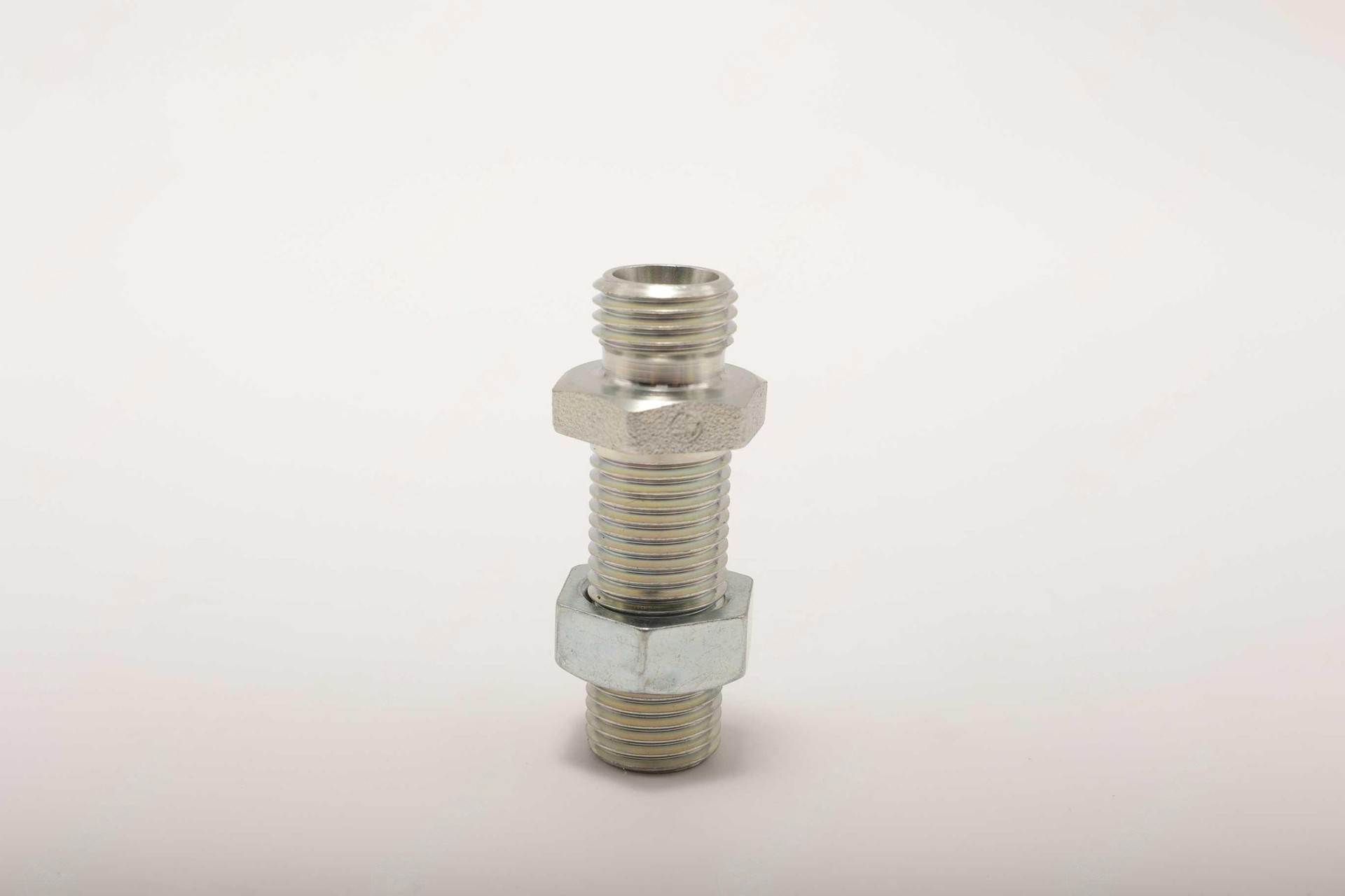 B210780000195 Фитинг Sany