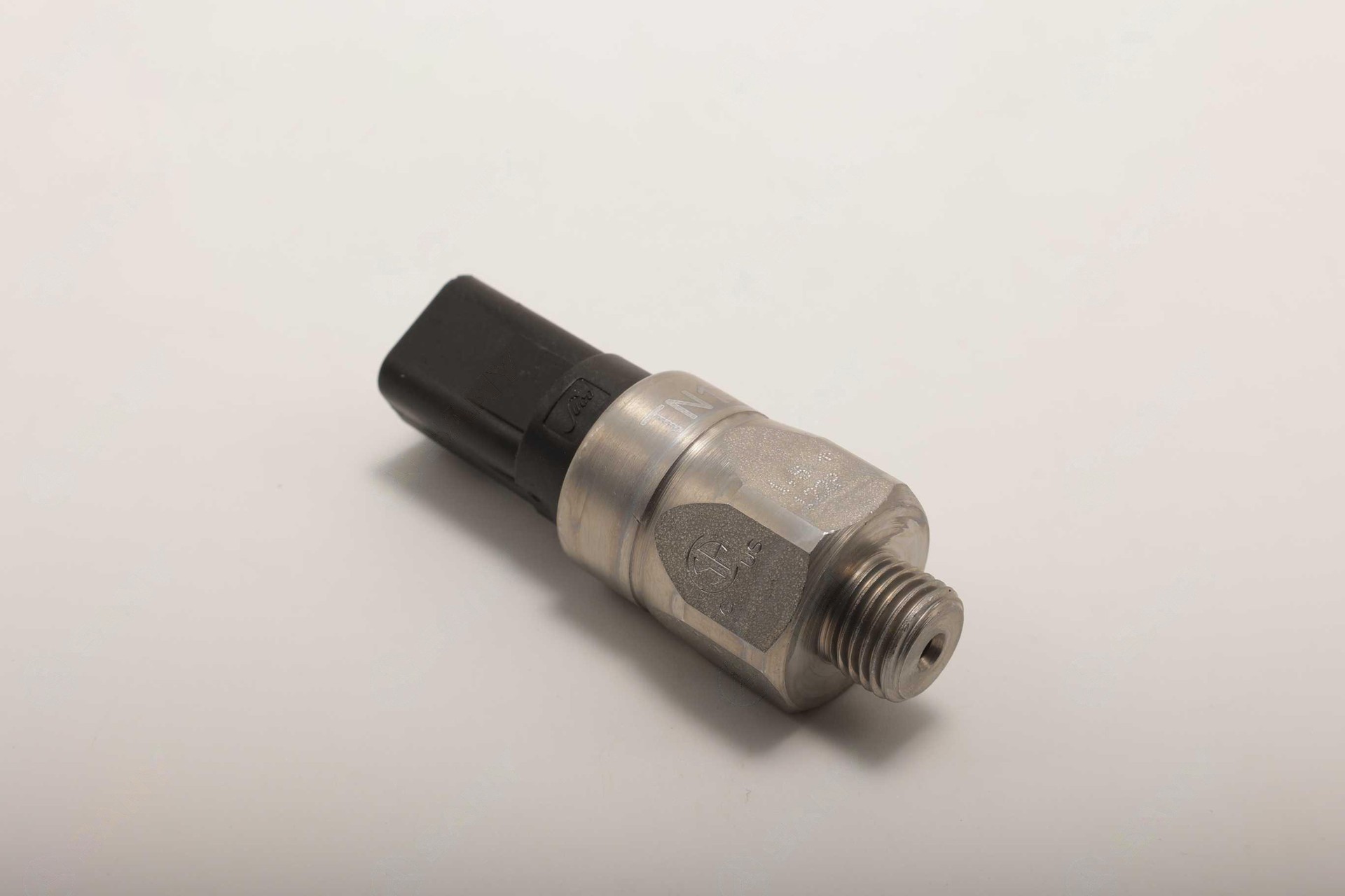 60244710 Датчик давления Sany