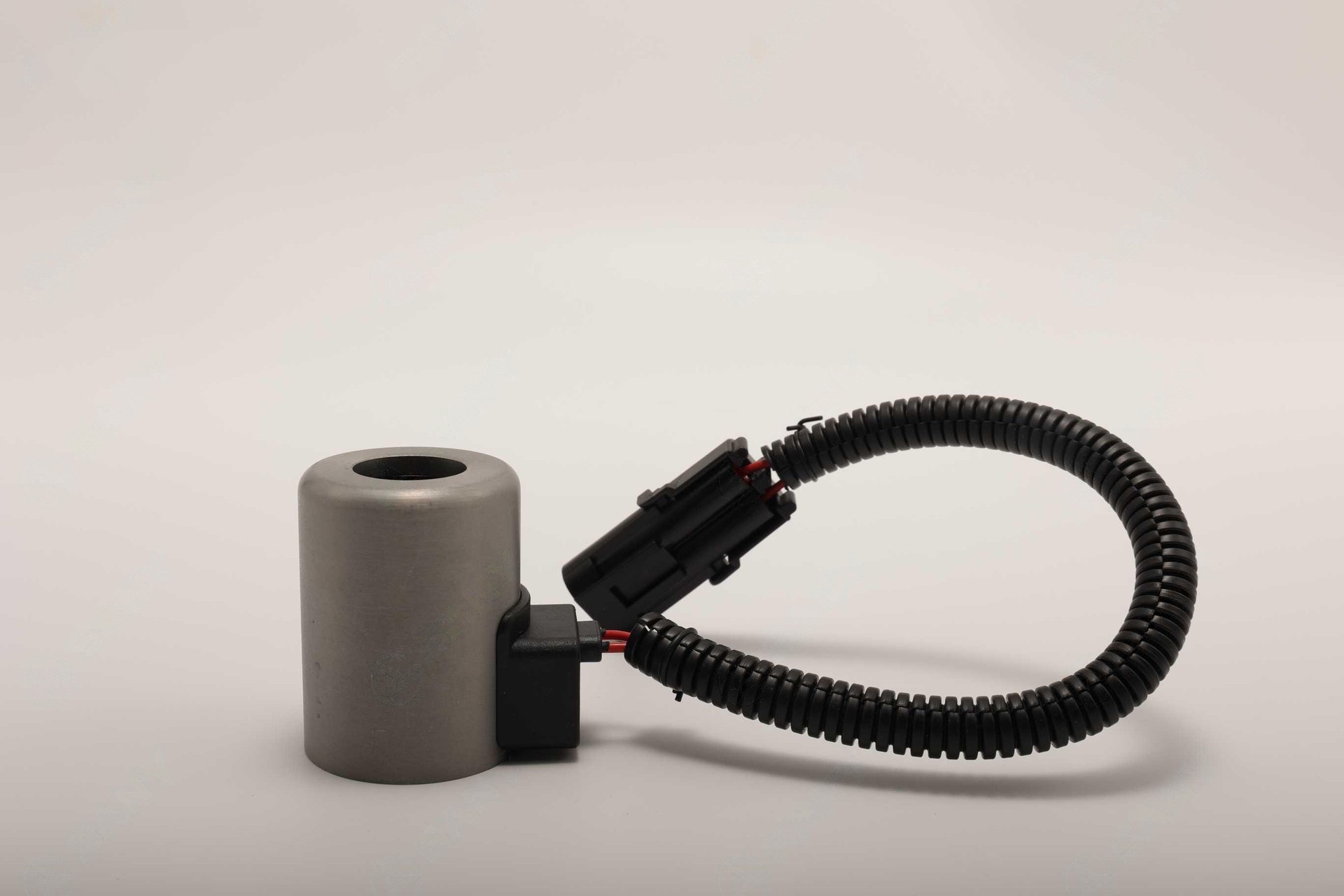 150401030045B Соленоид Sany