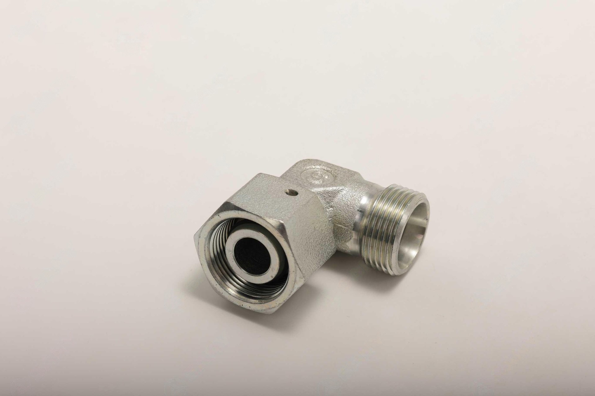 B210780000025 Фитинг Sany