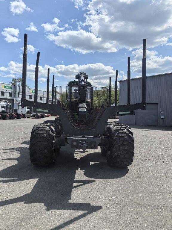 JOHN DEERE форвардер колесный 1510G_2