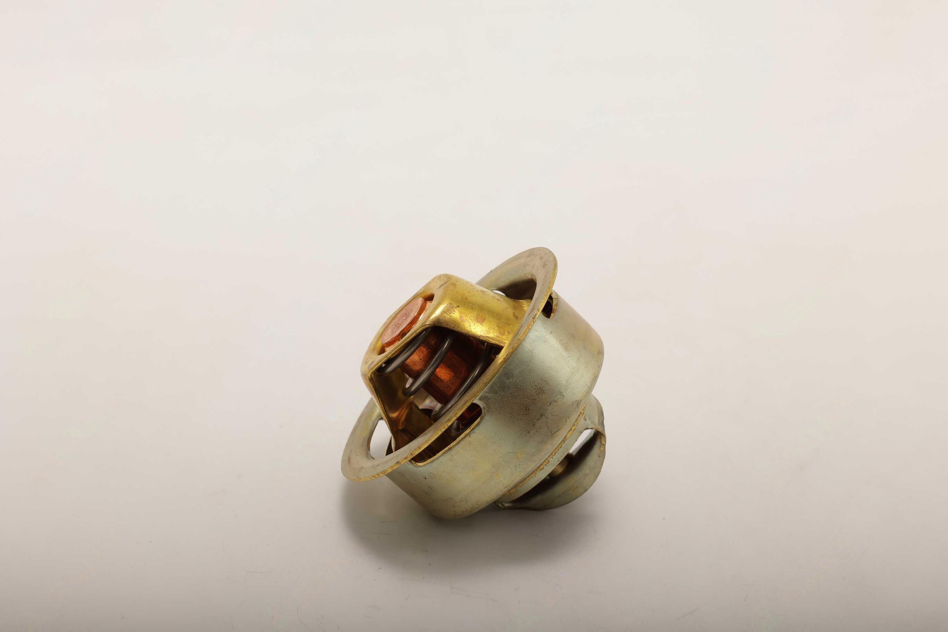 60214461 Термостат Sany