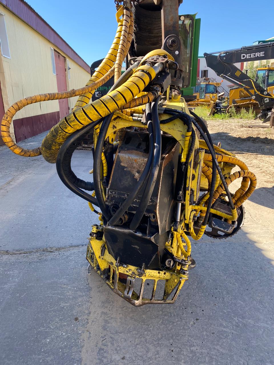 JOHN DEERE лесопогрузчик гусеничный 2054_2