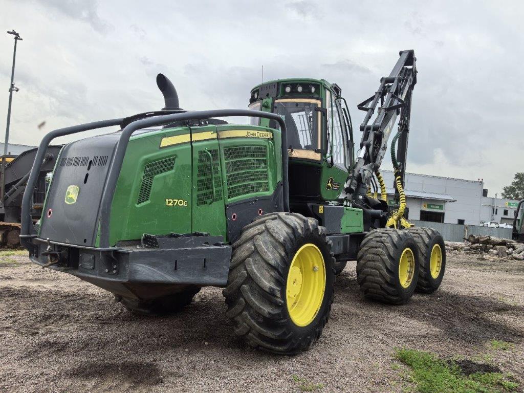 JOHN DEERE харвестер колесный 1270G 6W_1