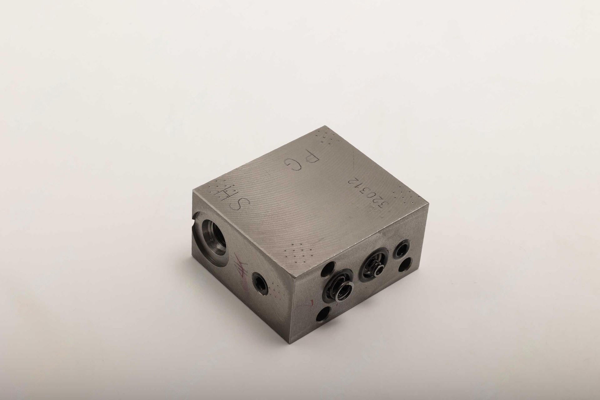 61029373 Клапан Sany