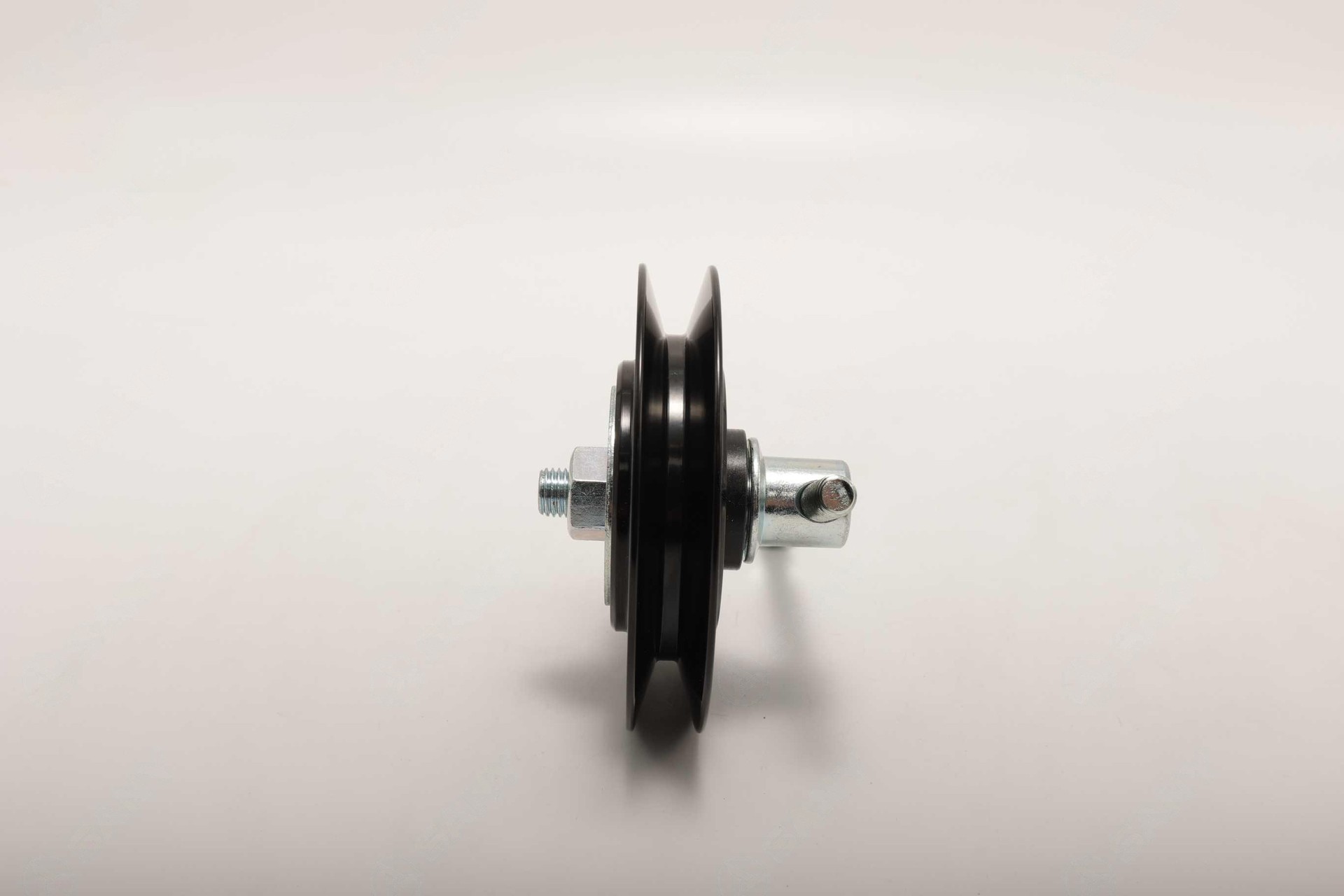 60009582 Ролик натяжной Sany