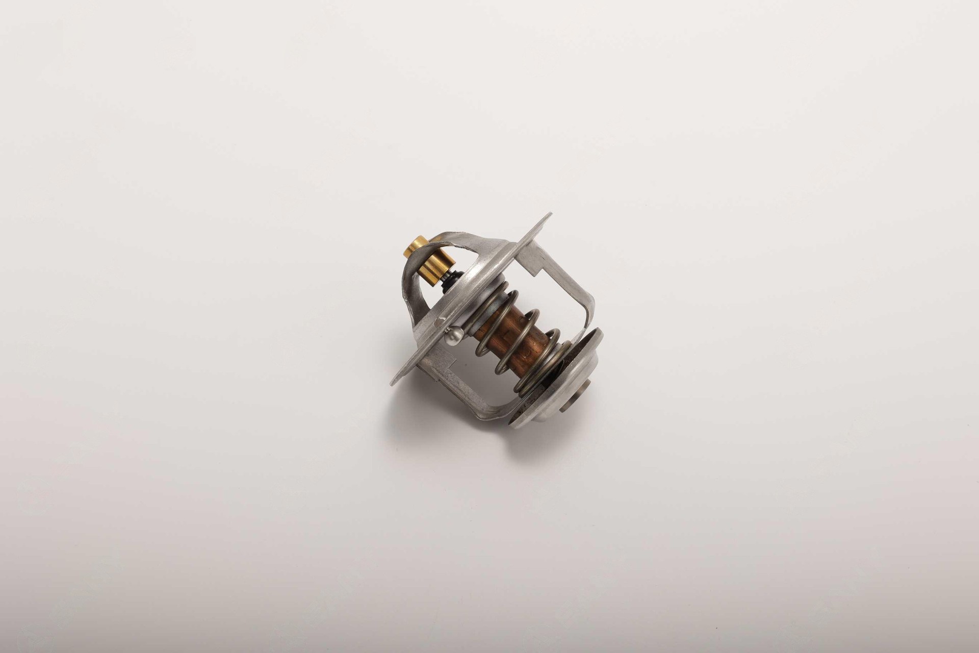 60289498 Термостат Sany