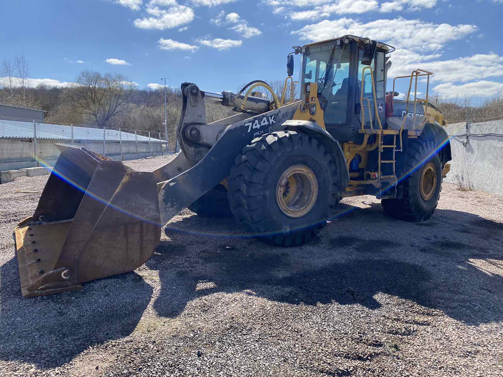 JOHN DEERE погрузчик фронтальный колесный 744K_3