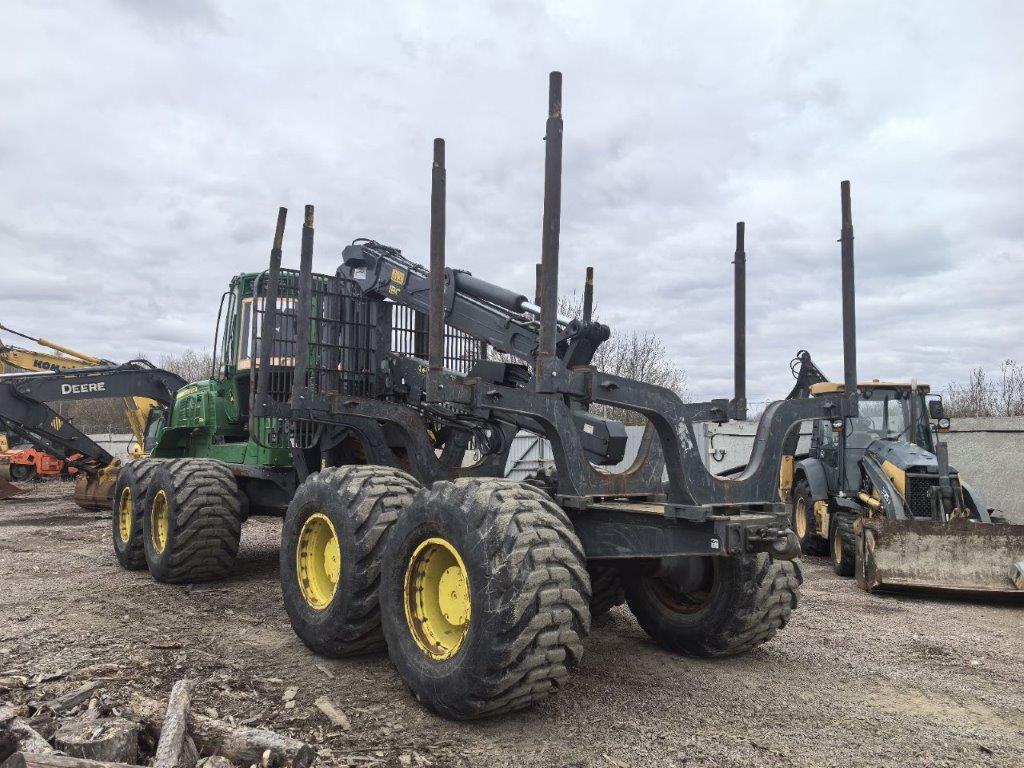 JOHN DEERE форвардер колесный 1910G_0