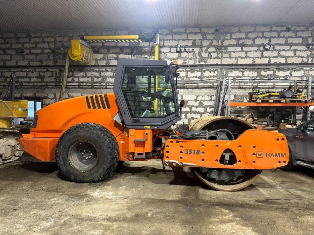 HAMM каток грунтовый 3518_1