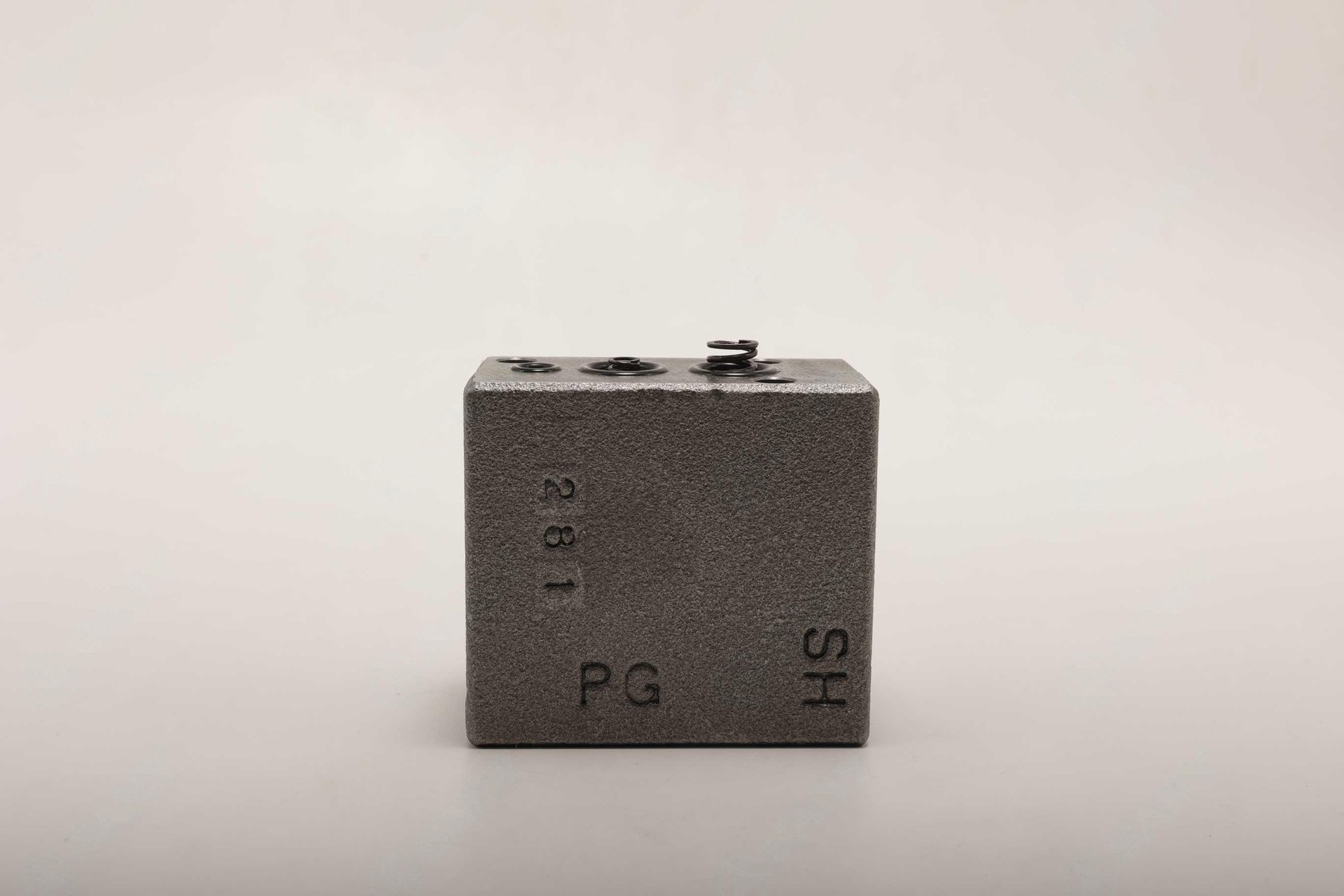 130101010121A025 Клапан Sany