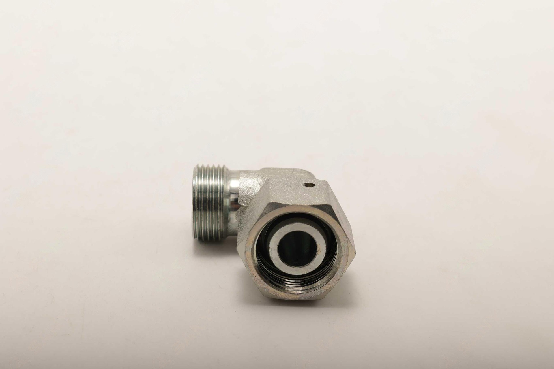 B210780000025 Фитинг Sany