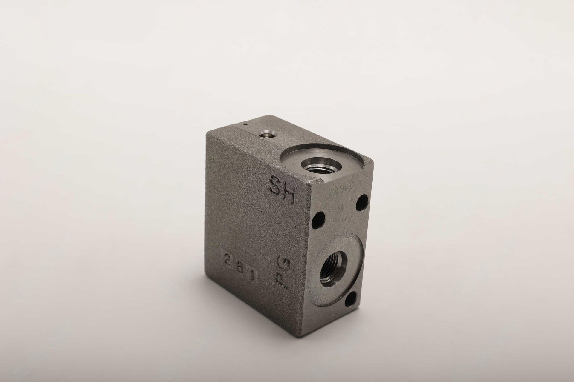 130101010121A025 Клапан Sany