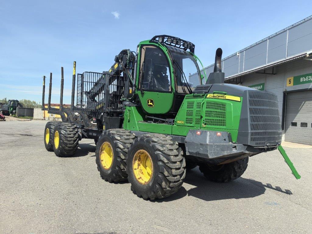 JOHN DEERE форвардер колесный 1510G_0