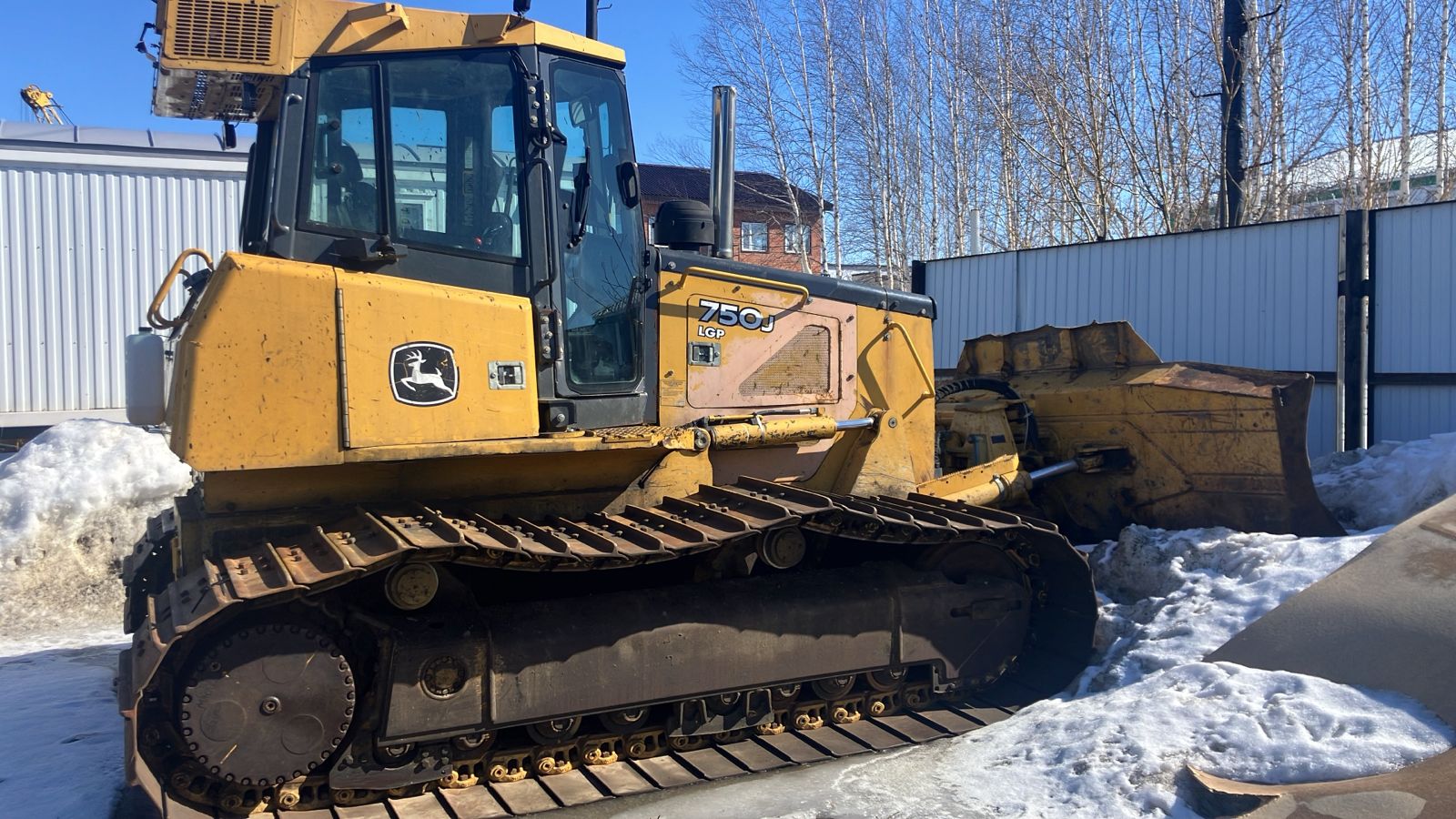 JOHN DEERE бульдозер гусеничный 750J