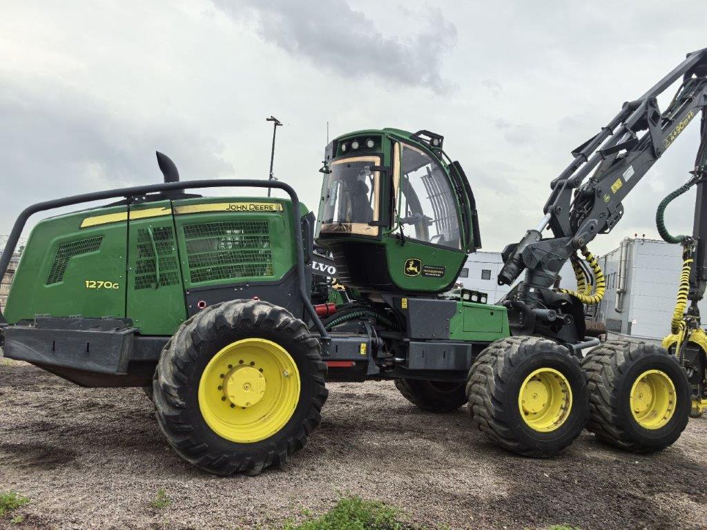 JOHN DEERE харвестер колесный 1270G 6W_2