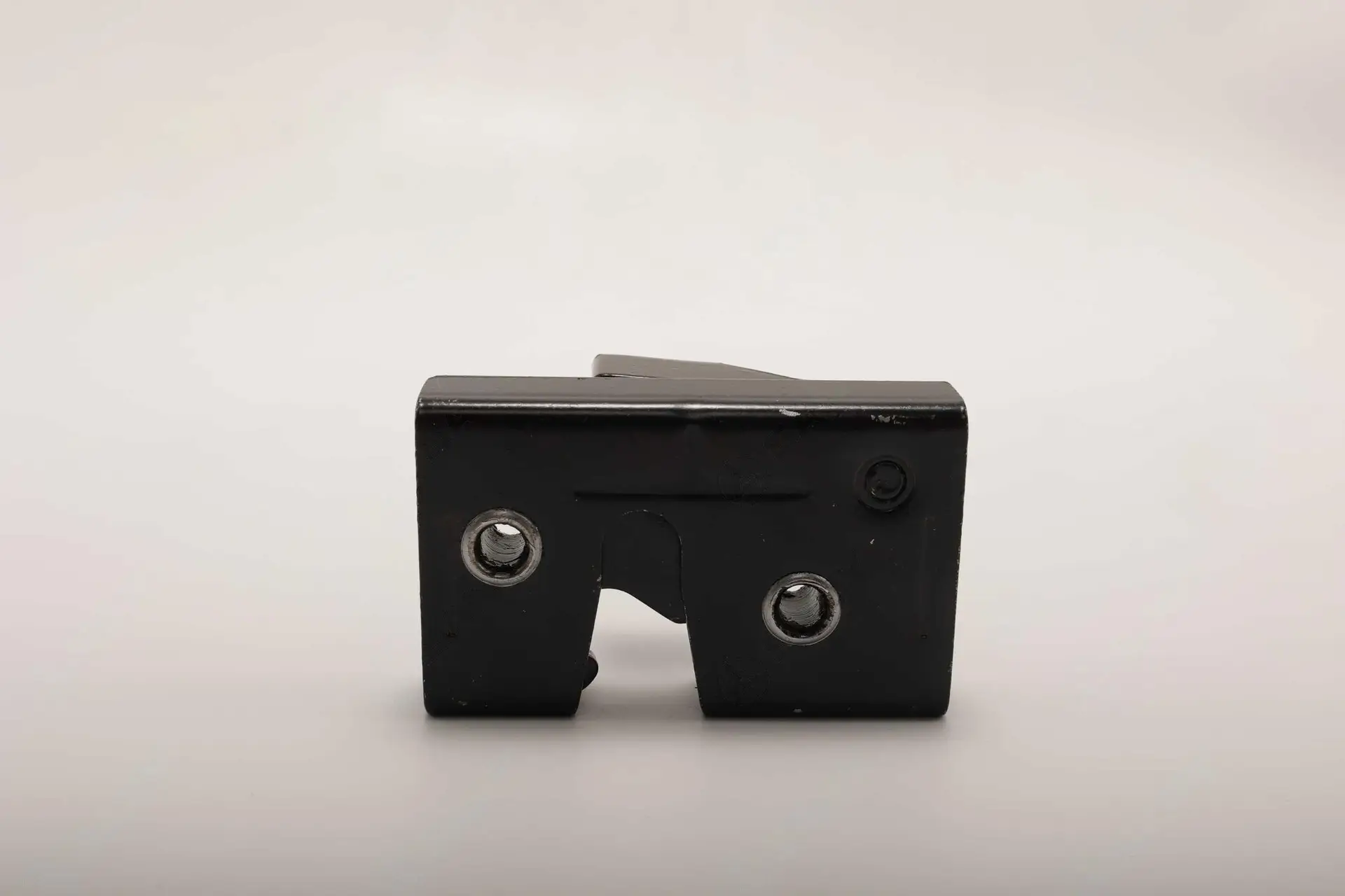 130904000016A004 Замок Sany