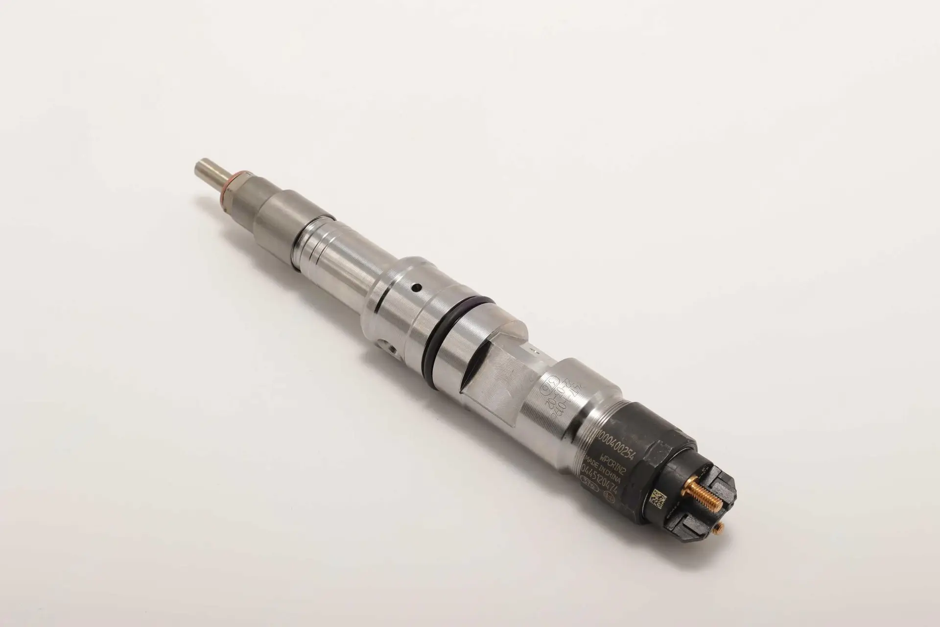 160102100004B078 Форсунка Sany