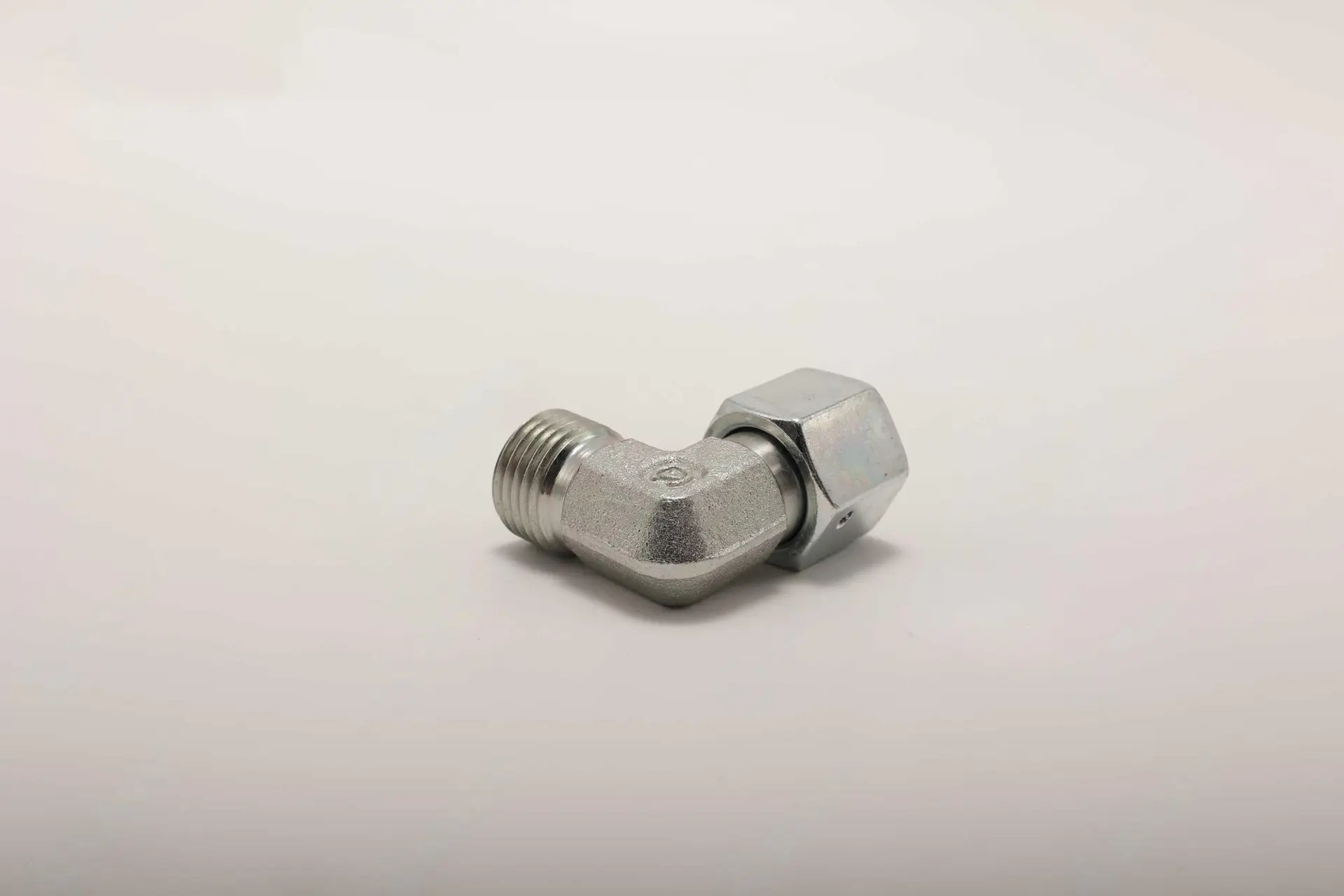 B210780000636 Фитинг Sany