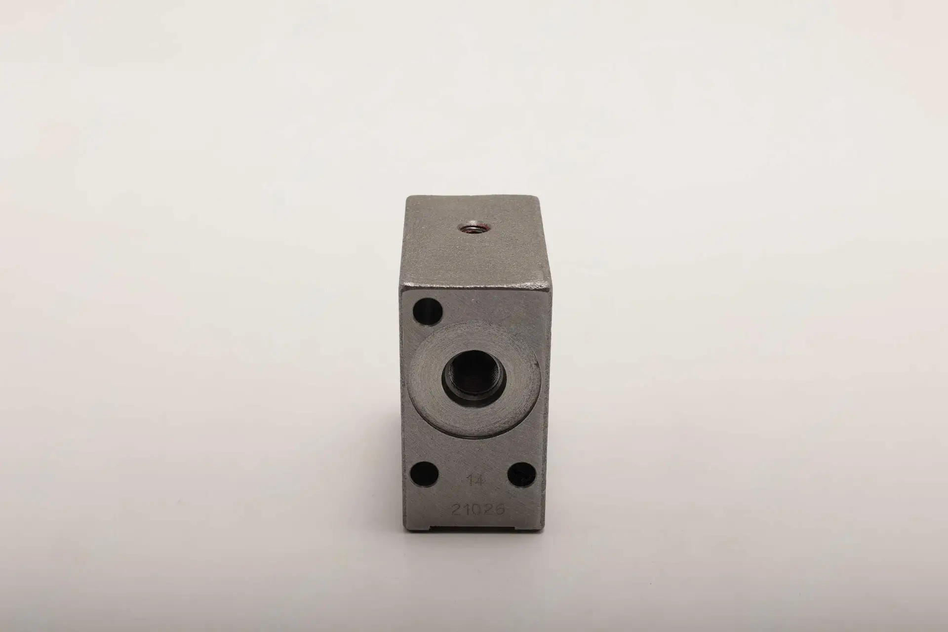 130101010121A025 Клапан Sany