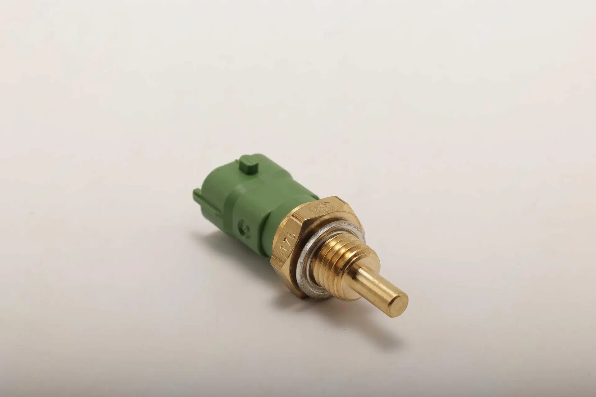 60214279 Датчик топливный Sany