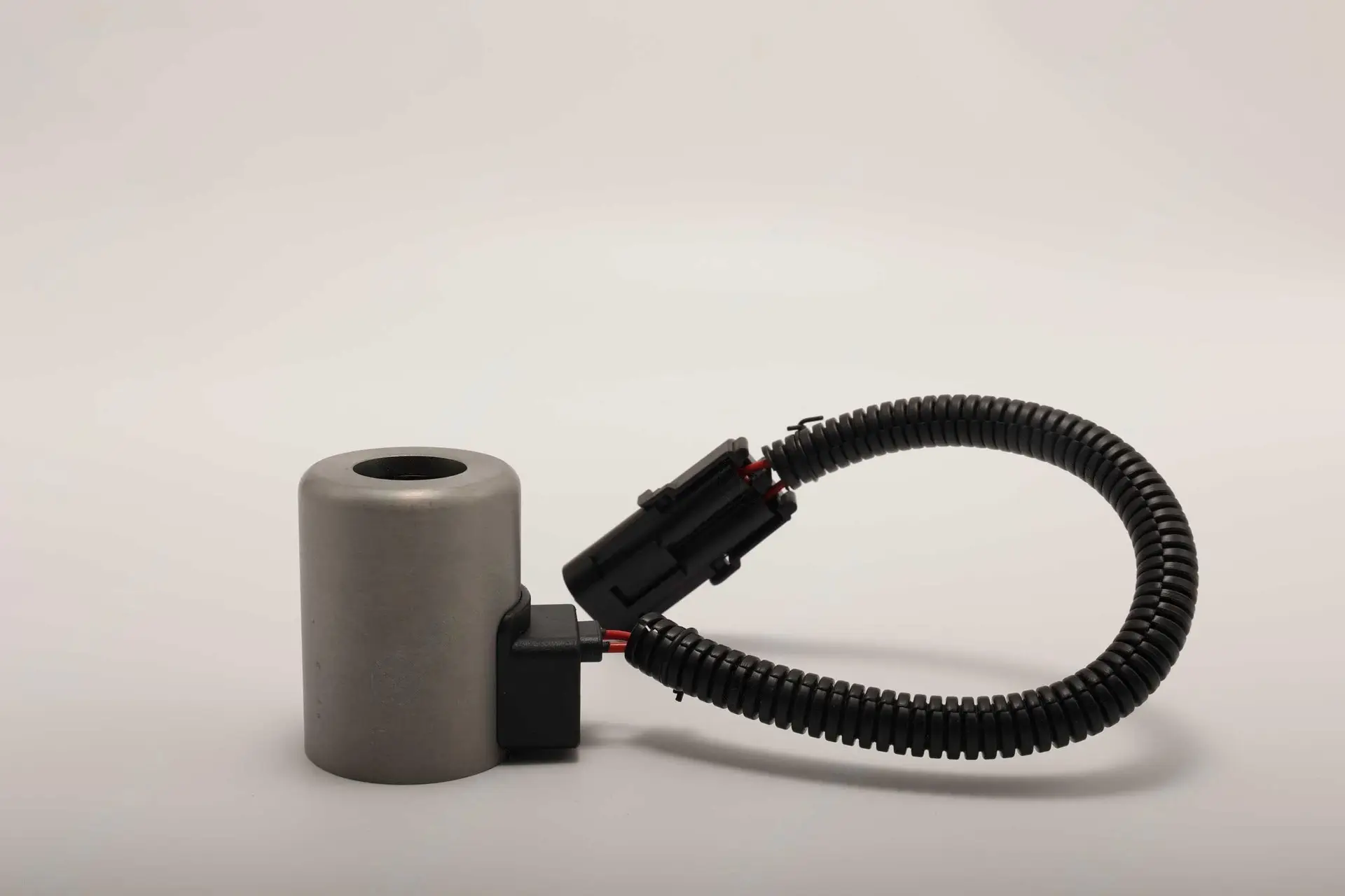 150401030045B Соленоид Sany