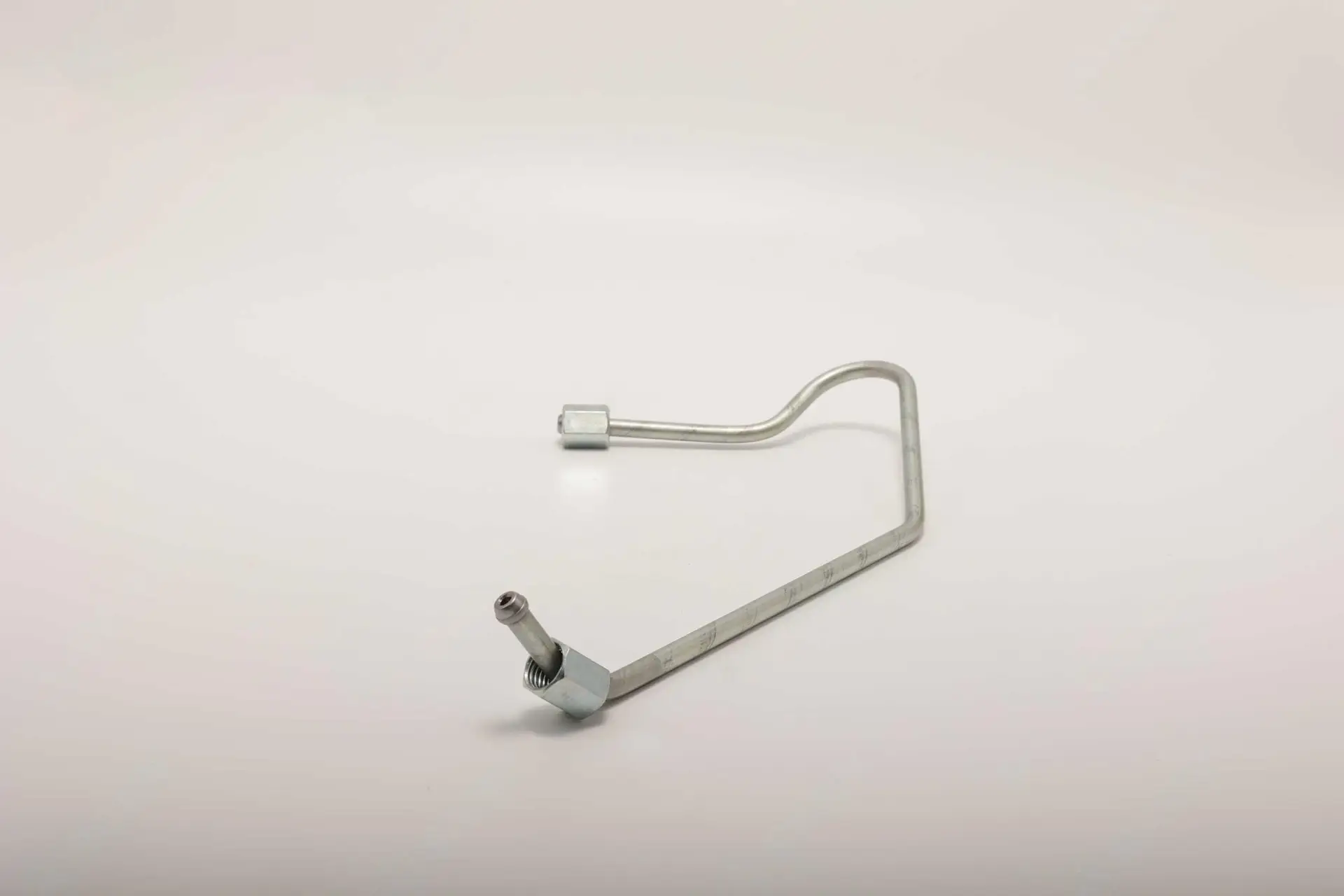 60214338 Трубка топливная Sany