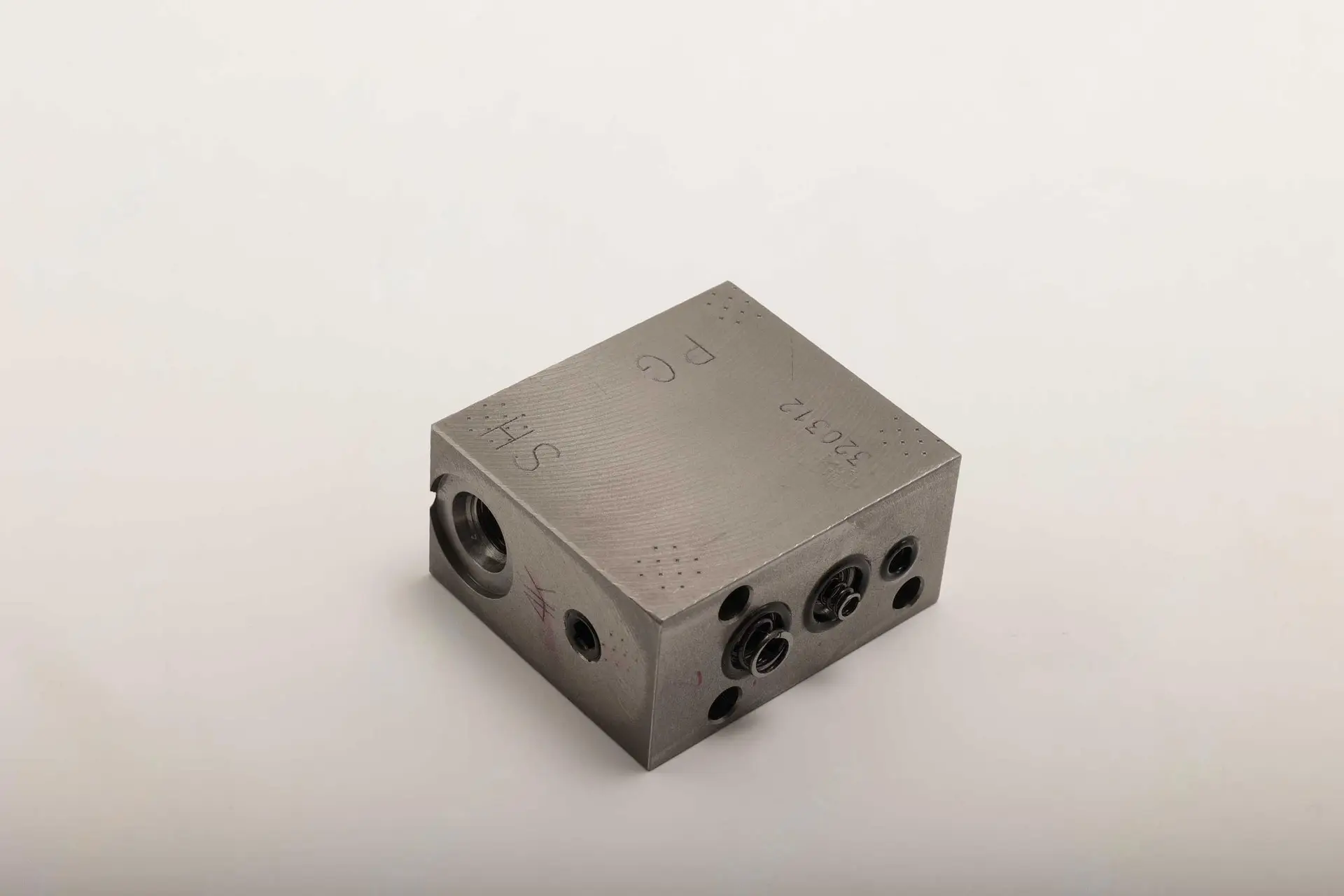 61029373 Клапан Sany