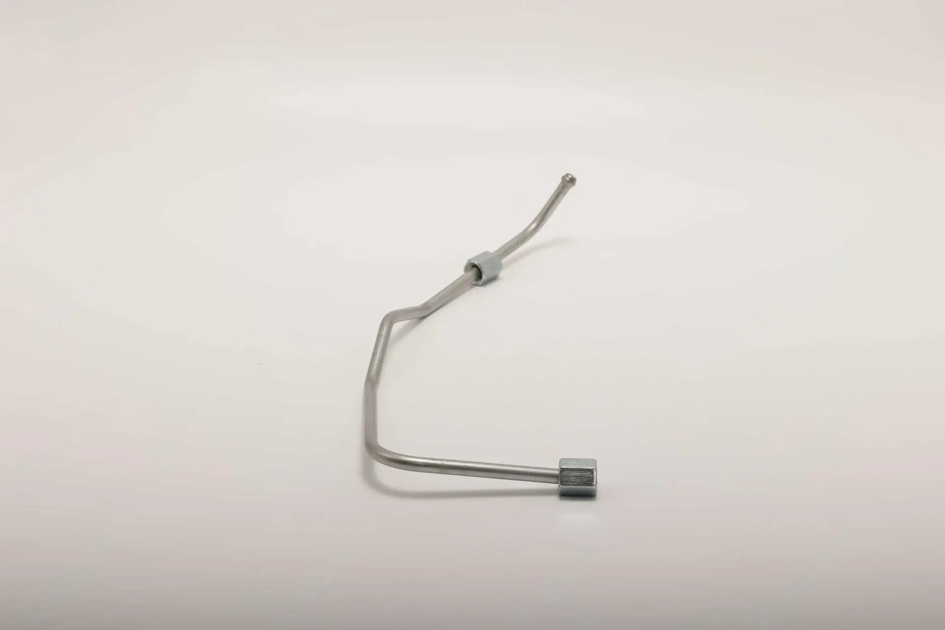 60214339 Трубка топливная Sany