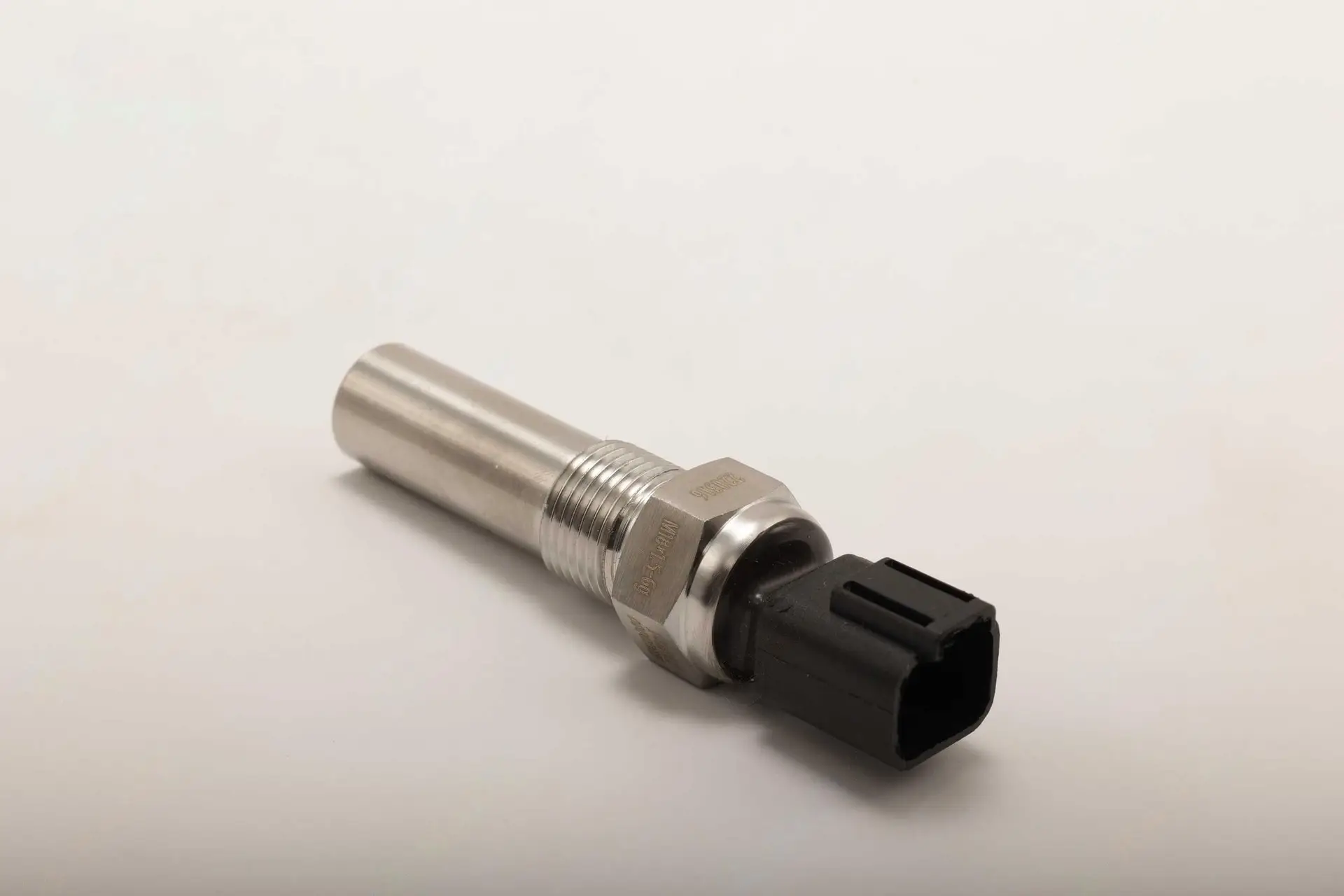 140523000008B Датчик скорости Sany