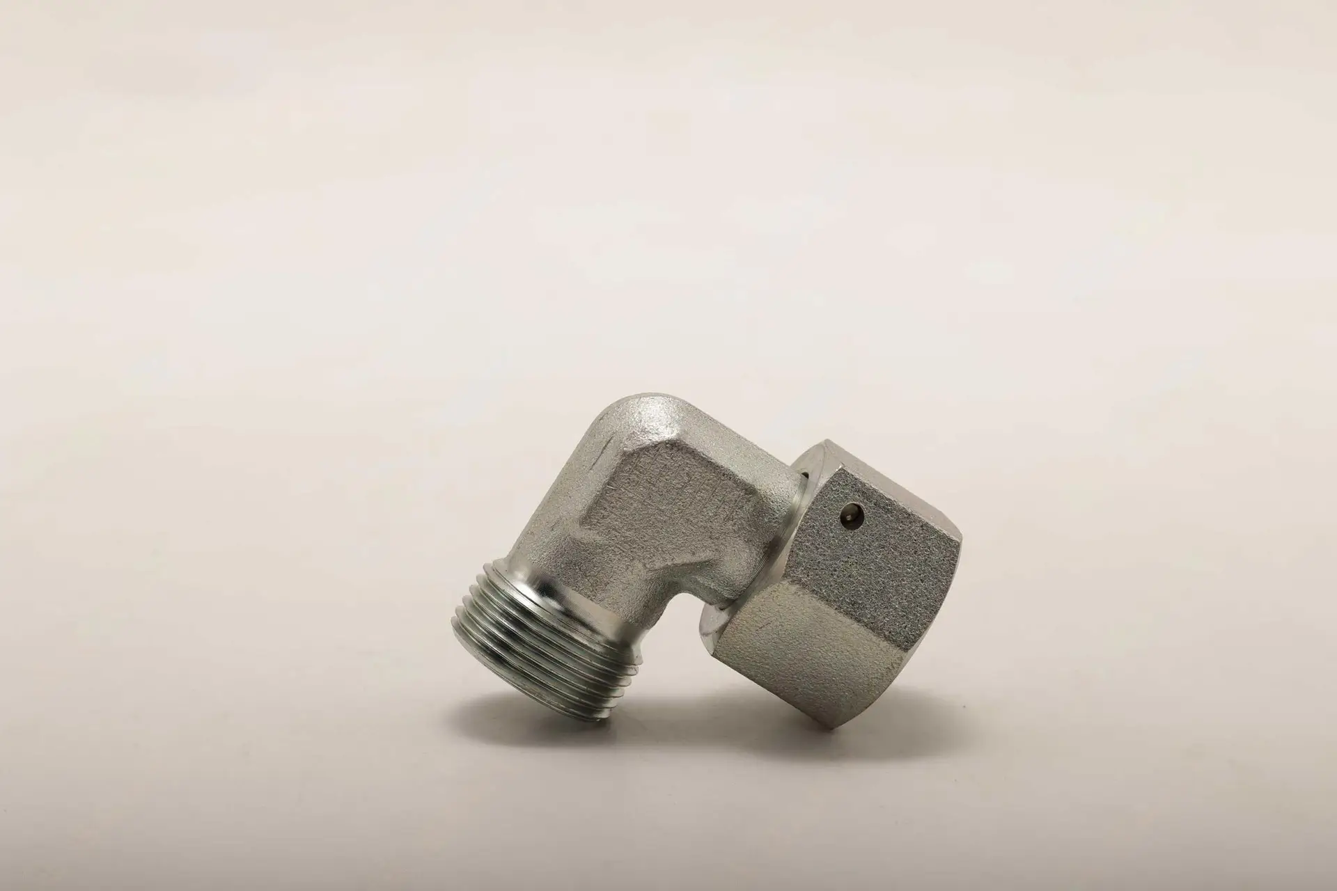 B210780000025 Фитинг Sany