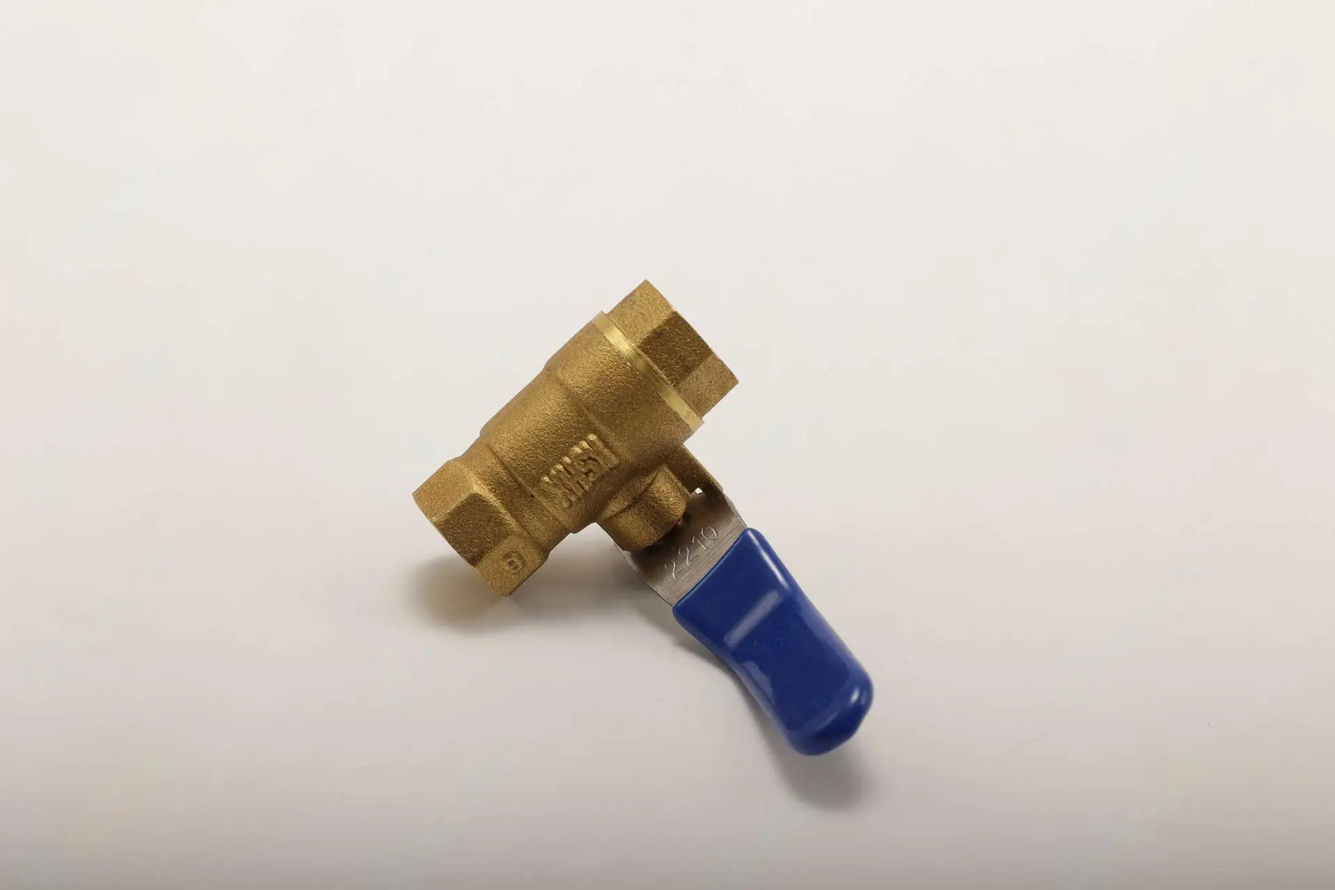 60046622 Кран топливный Sany