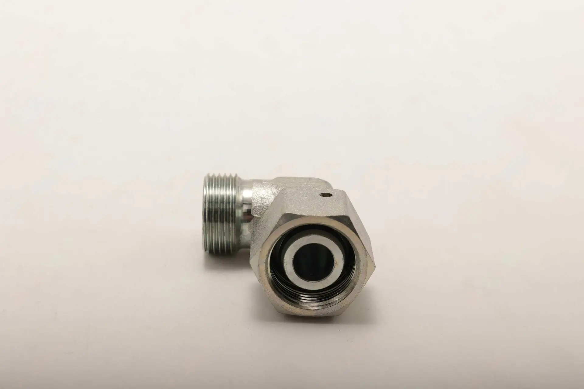 B210780000025 Фитинг Sany