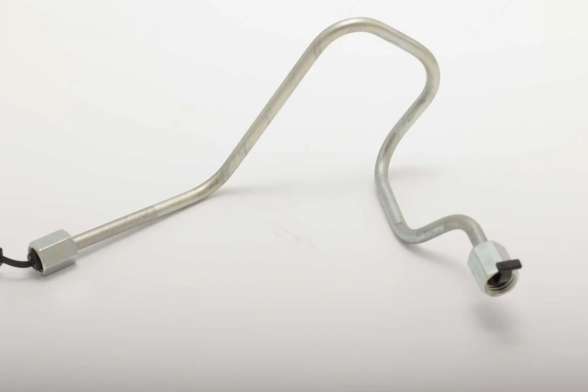 60214335 Трубка топливная Sany