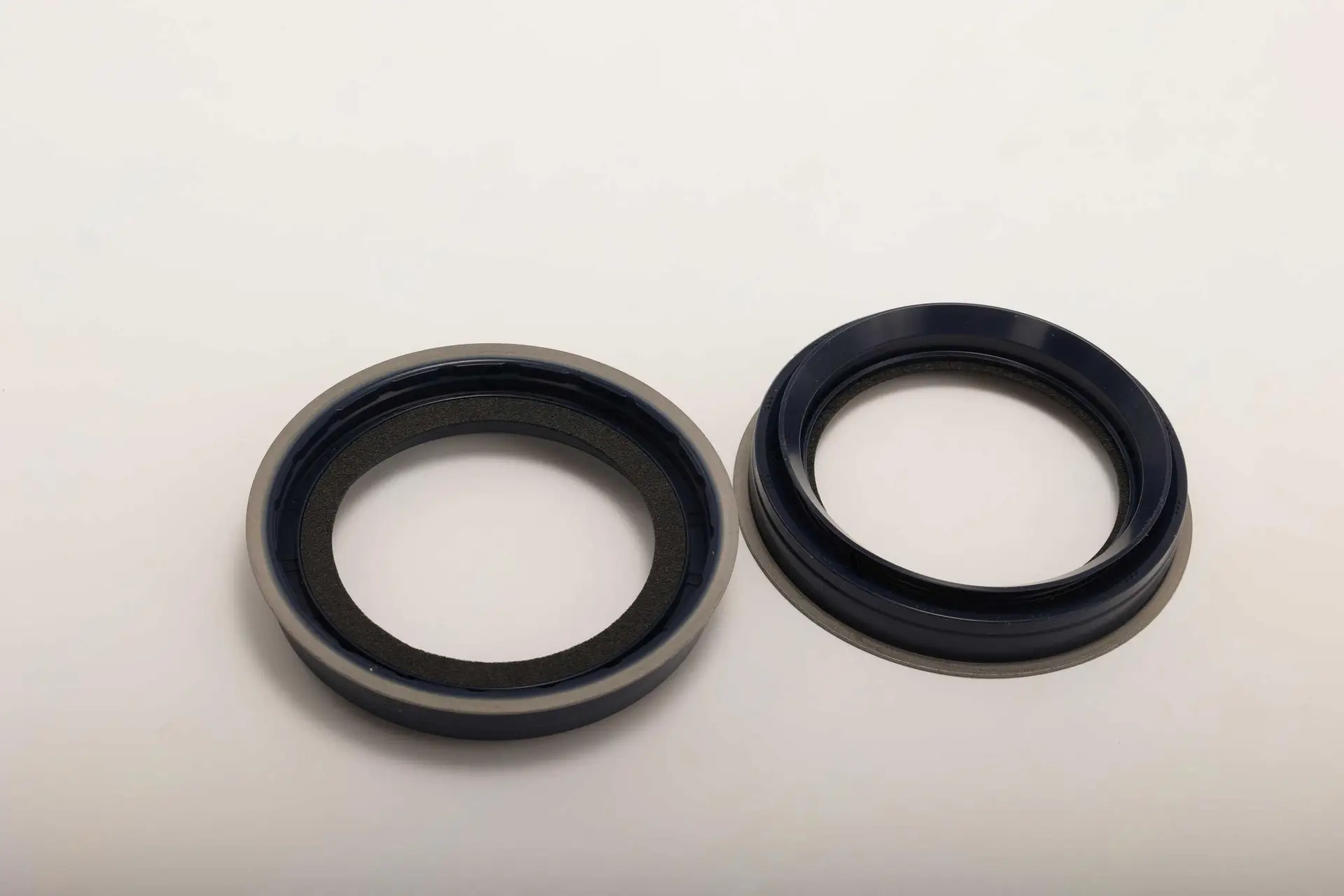 60289155 Корпус сальника Sany