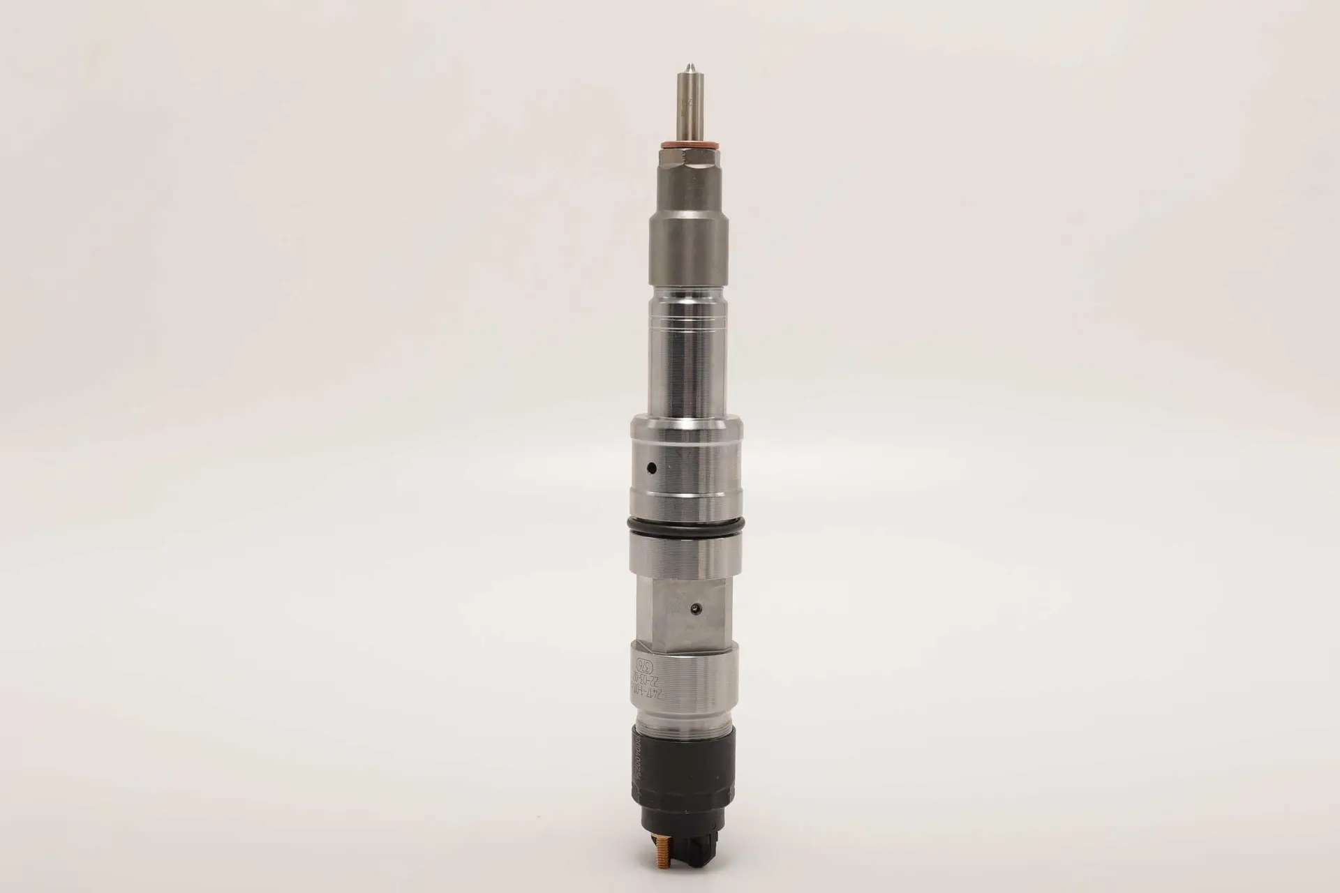 160102100004B078 Форсунка Sany