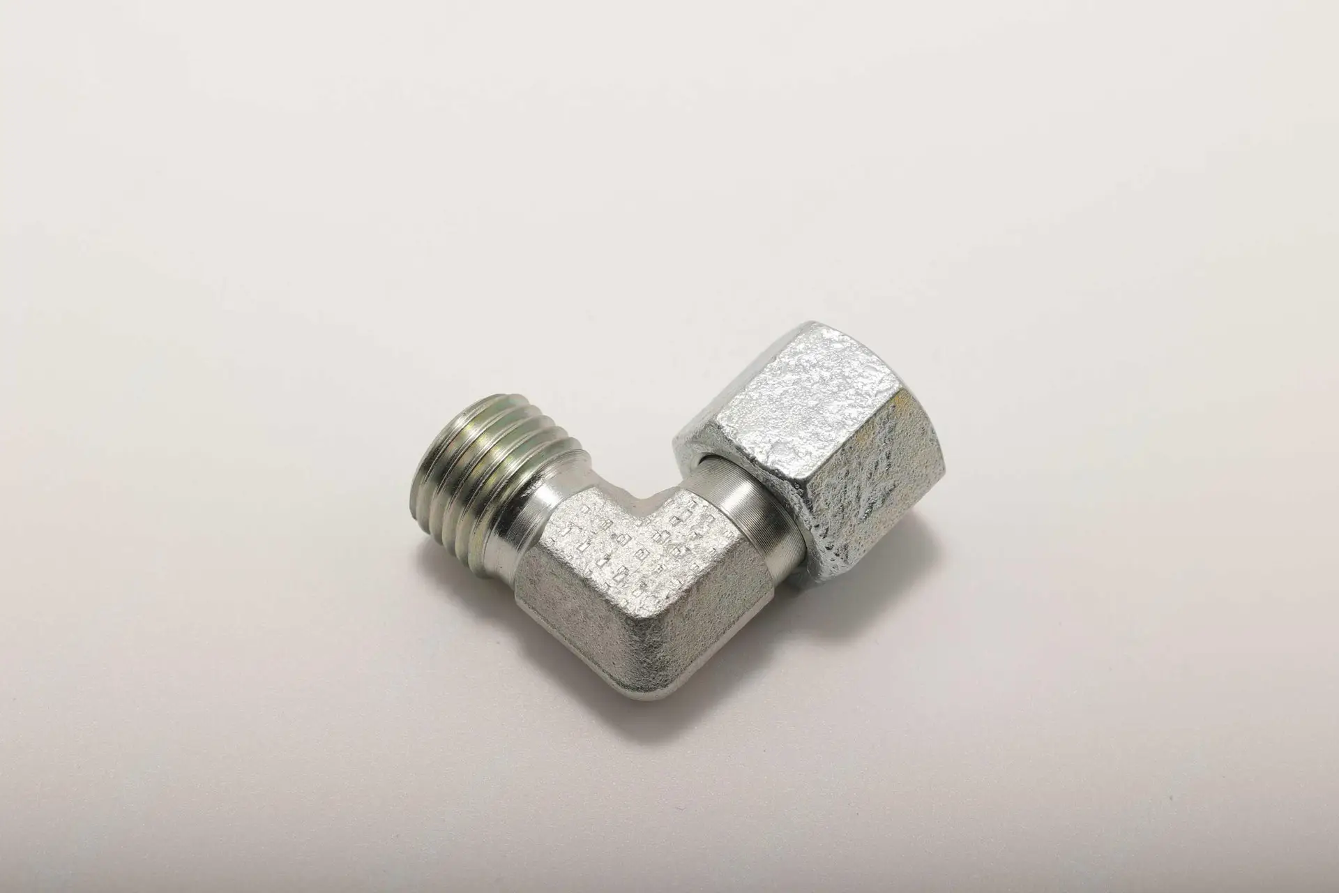 B210780000418 Фитинг Sany