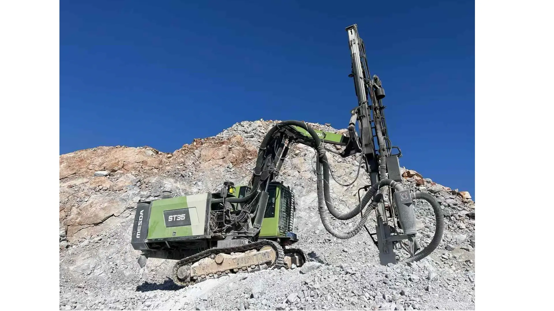 cтанок с выносным гидроперфоратором ST35